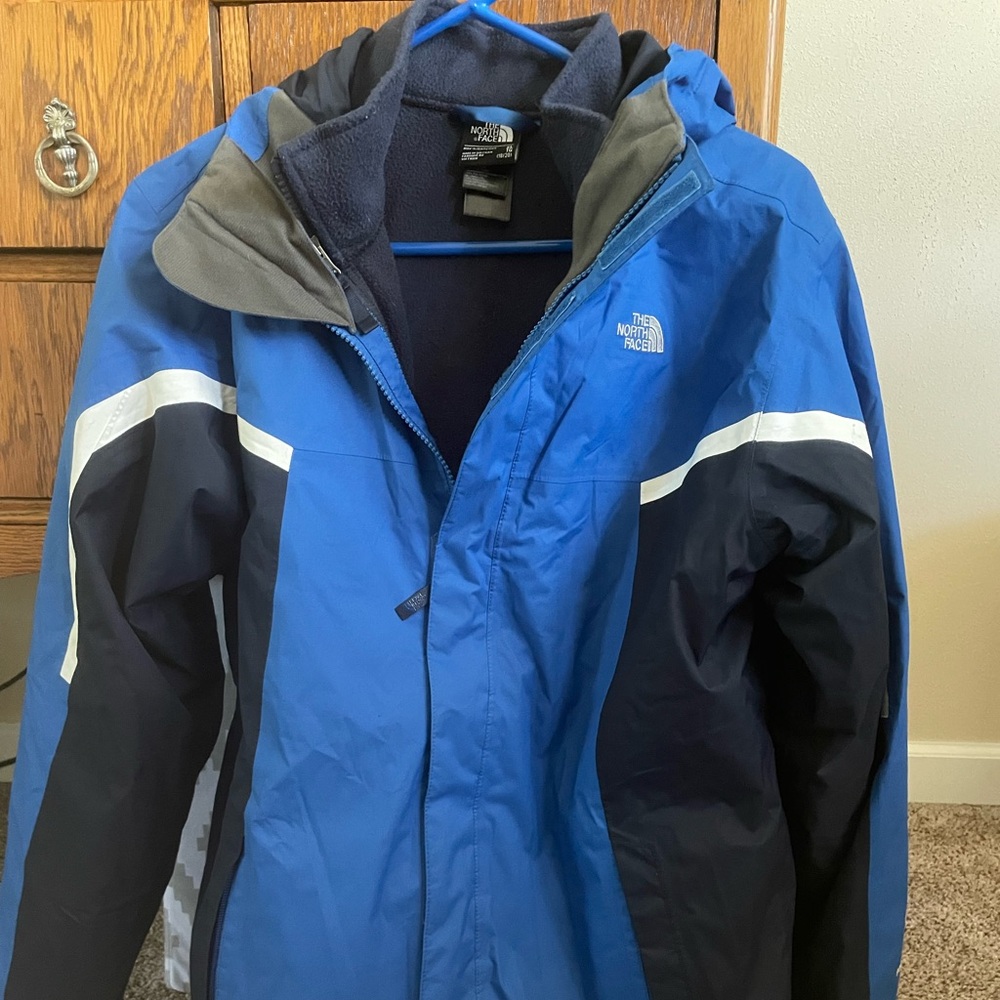 Youth size XL jacket by Northface.